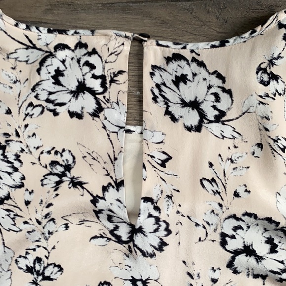 Kenar - Pale Pink Floral Dress (Size 8) - Picture 5 of 5